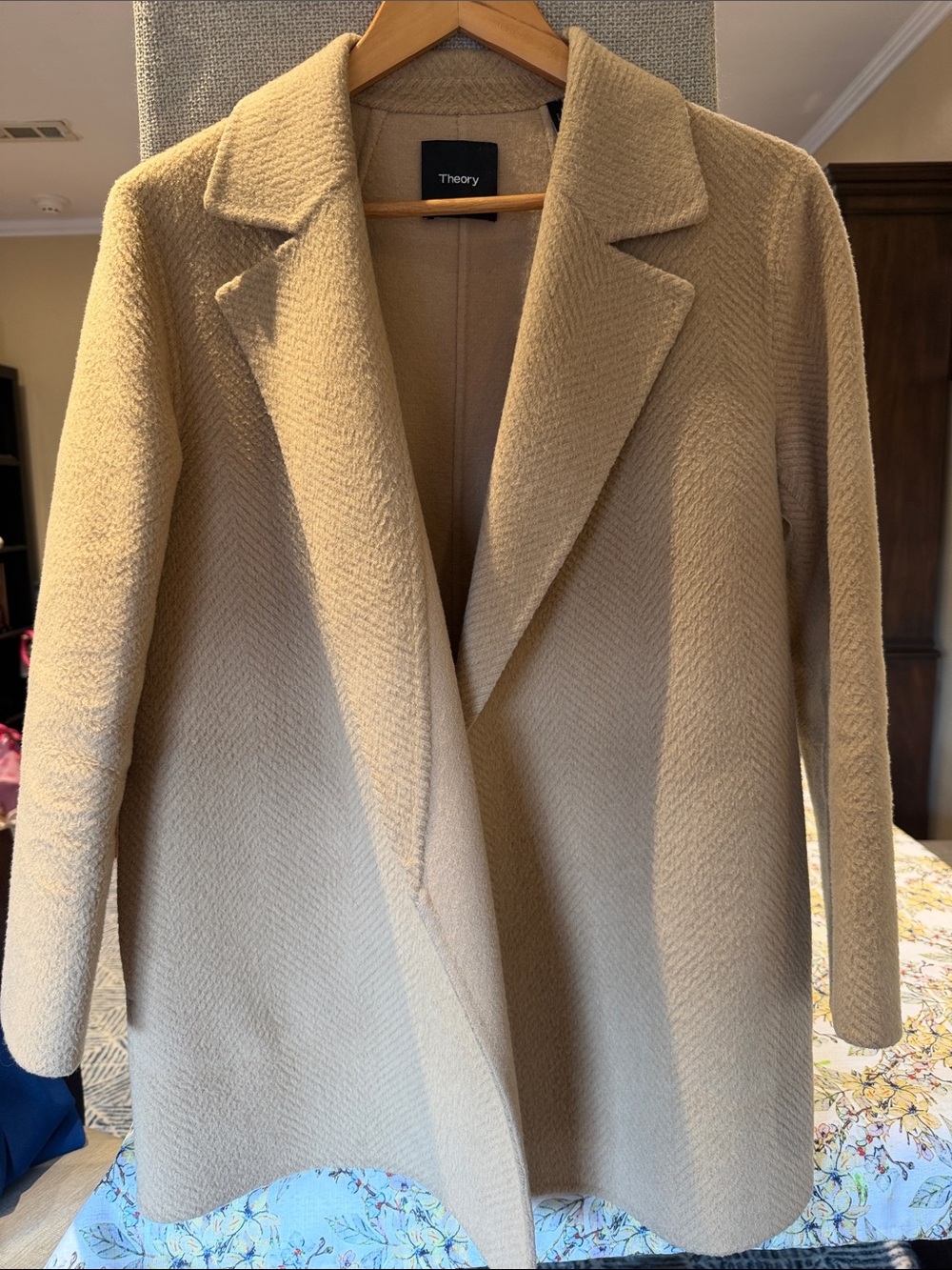 Theory Beige Wool Open-Front Coat with Pockets size S